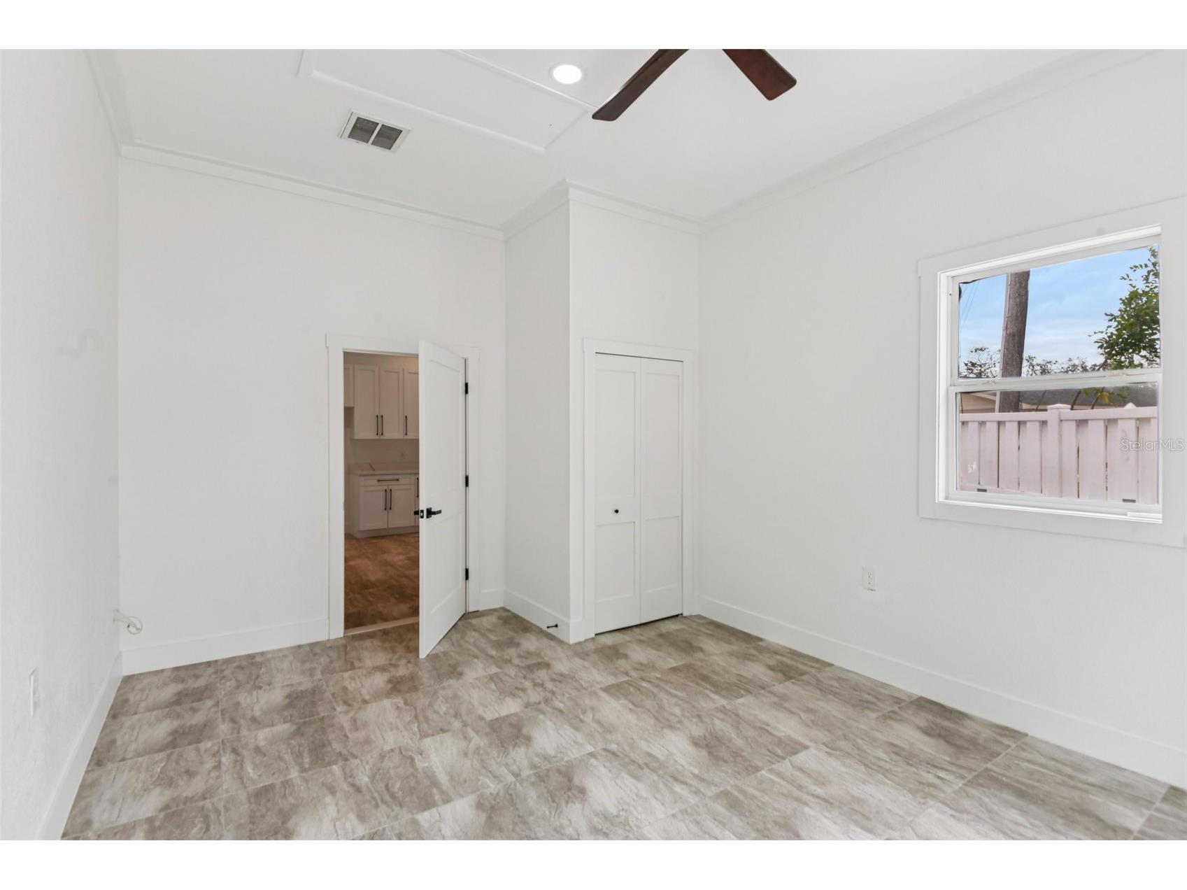 850 Rafael Boulevard NE Saint Petersburg FL 33704 TB8479963 image32