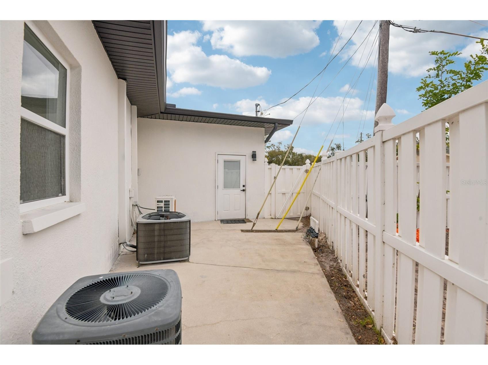 850 Rafael Boulevard NE Saint Petersburg FL 33704 TB8479963 image37
