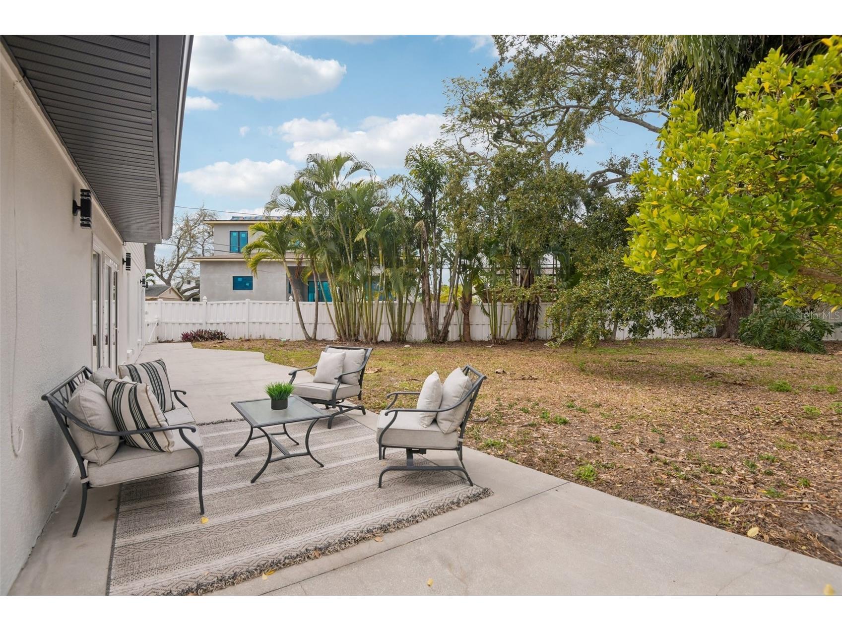 850 Rafael Boulevard NE Saint Petersburg FL 33704 TB8479963 image38