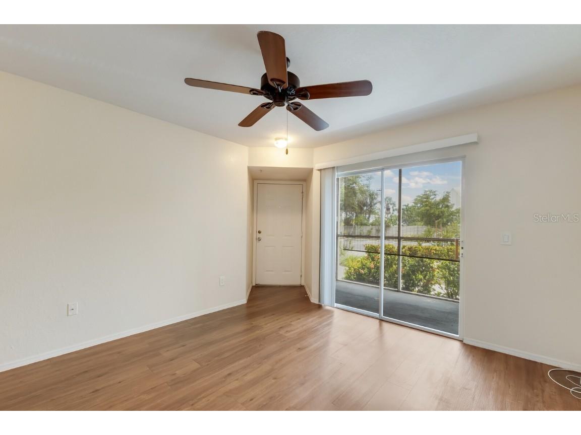 850 S Tamiami Trail #203 Sarasota FL 34236 A4651925 image8