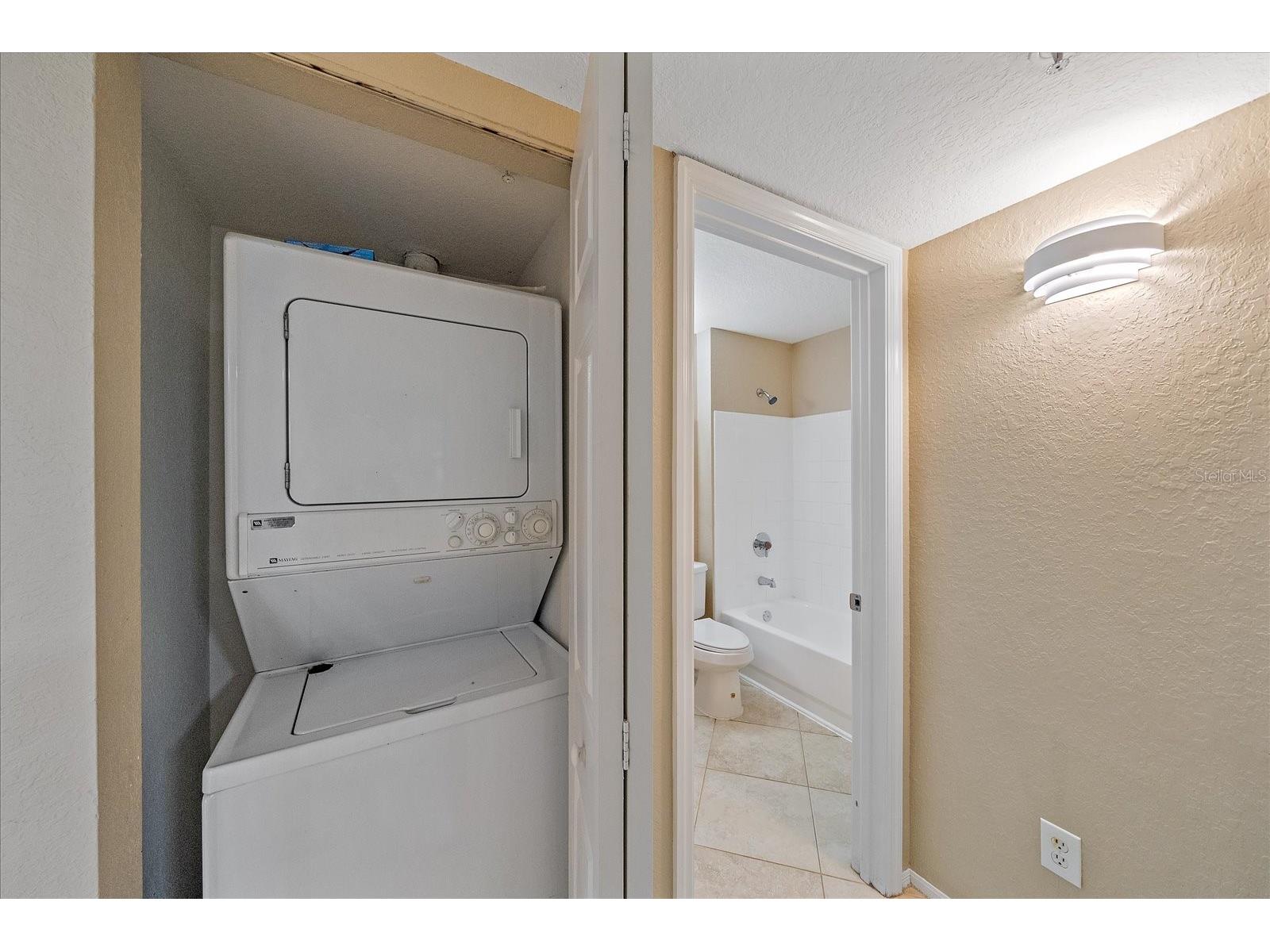 850 S Tamiami Trail #207 Sarasota FL 34236 A4665241 image19