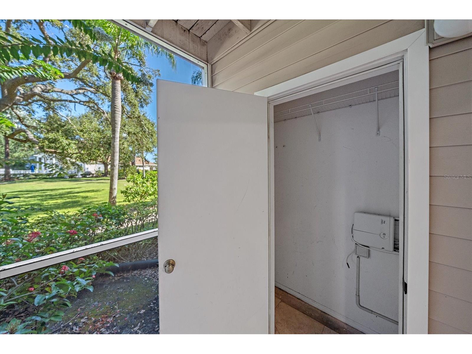 850 S Tamiami Trail #207 Sarasota FL 34236 A4665241 image24