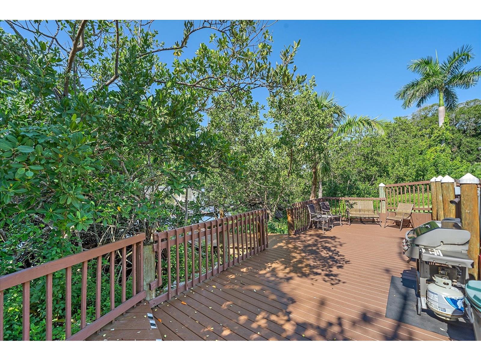 850 S Tamiami Trail #207 Sarasota FL 34236 A4665241 image32