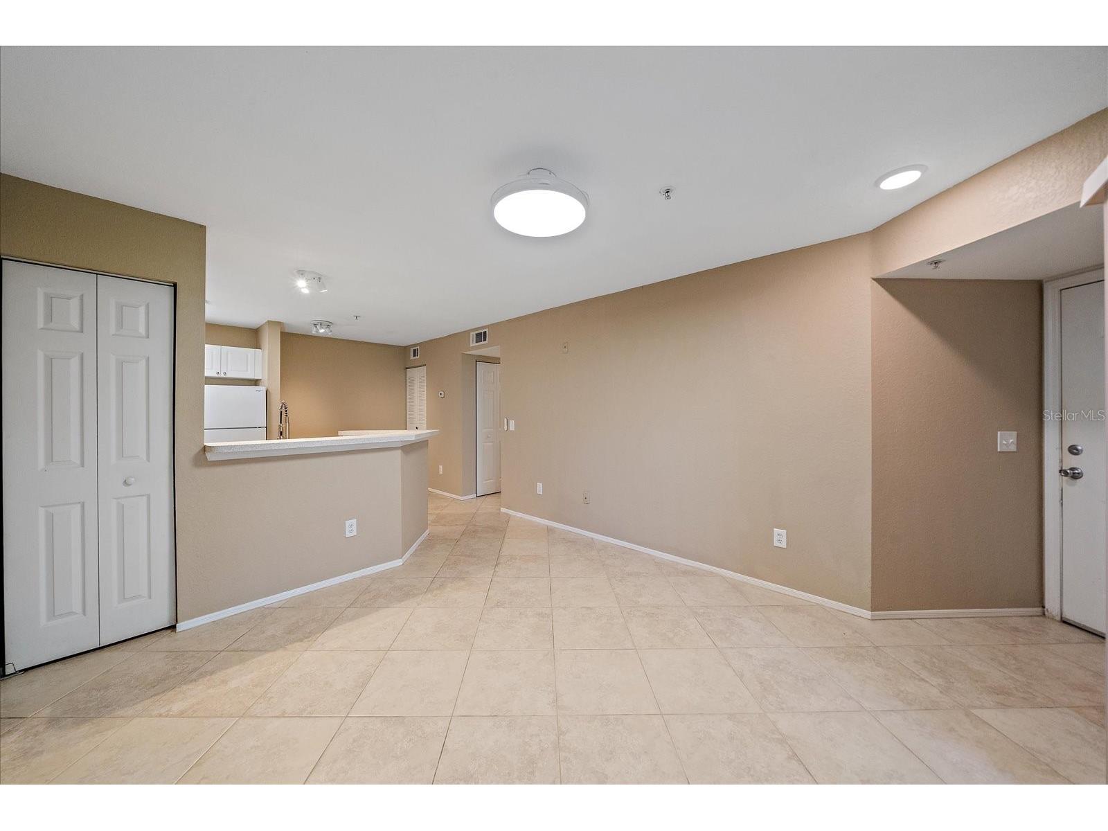 850 S Tamiami Trail #207 Sarasota FL 34236 A4665241 image8