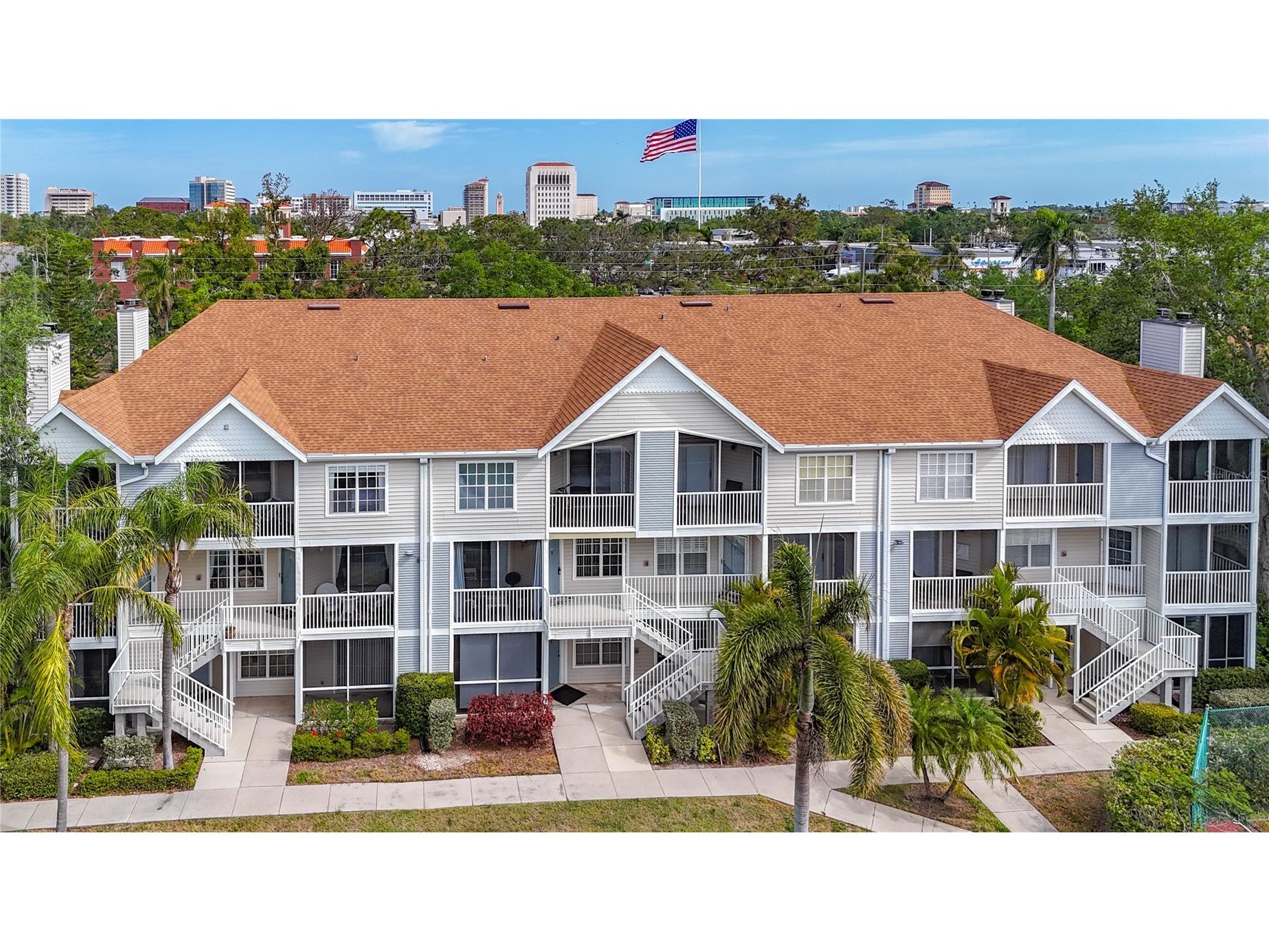 850 S Tamiami Trail #207 Sarasota FL 34236 A4692567 image1