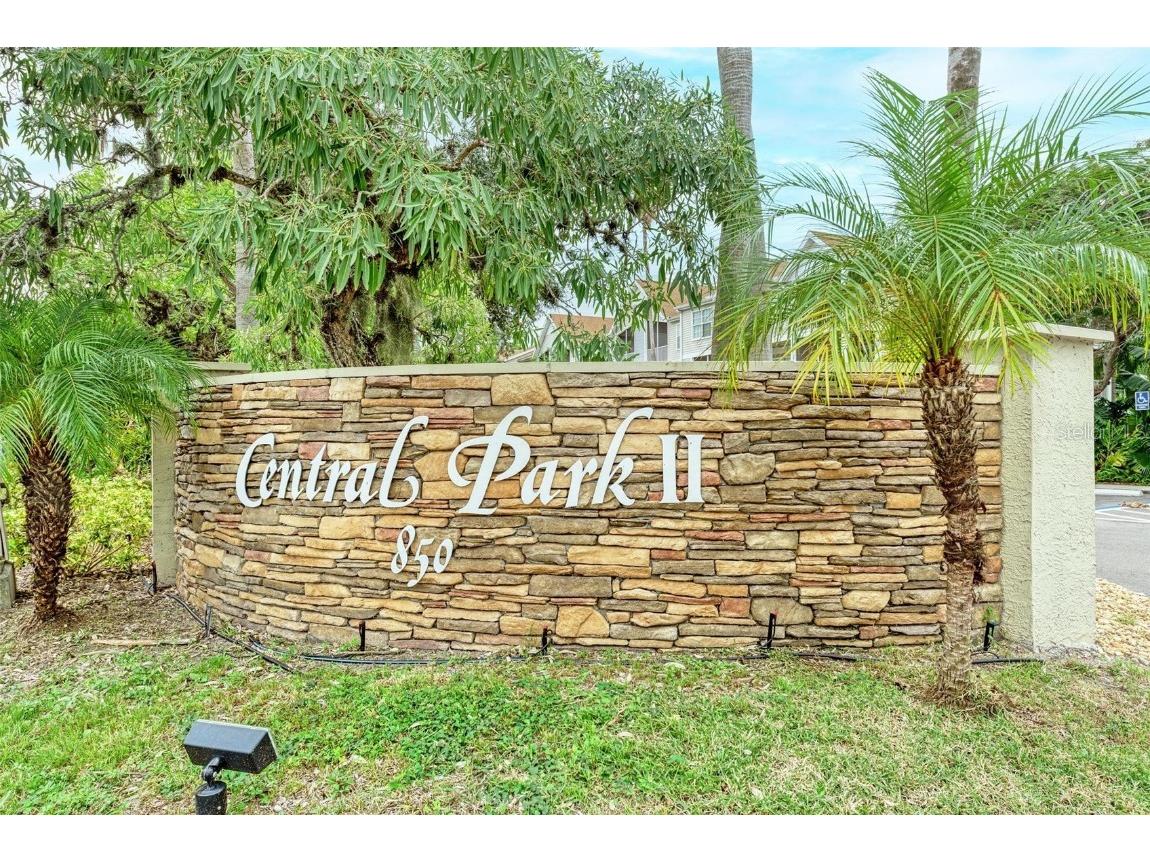 850 S Tamiami Trail #225 Sarasota FL 34236 A4638881 image1