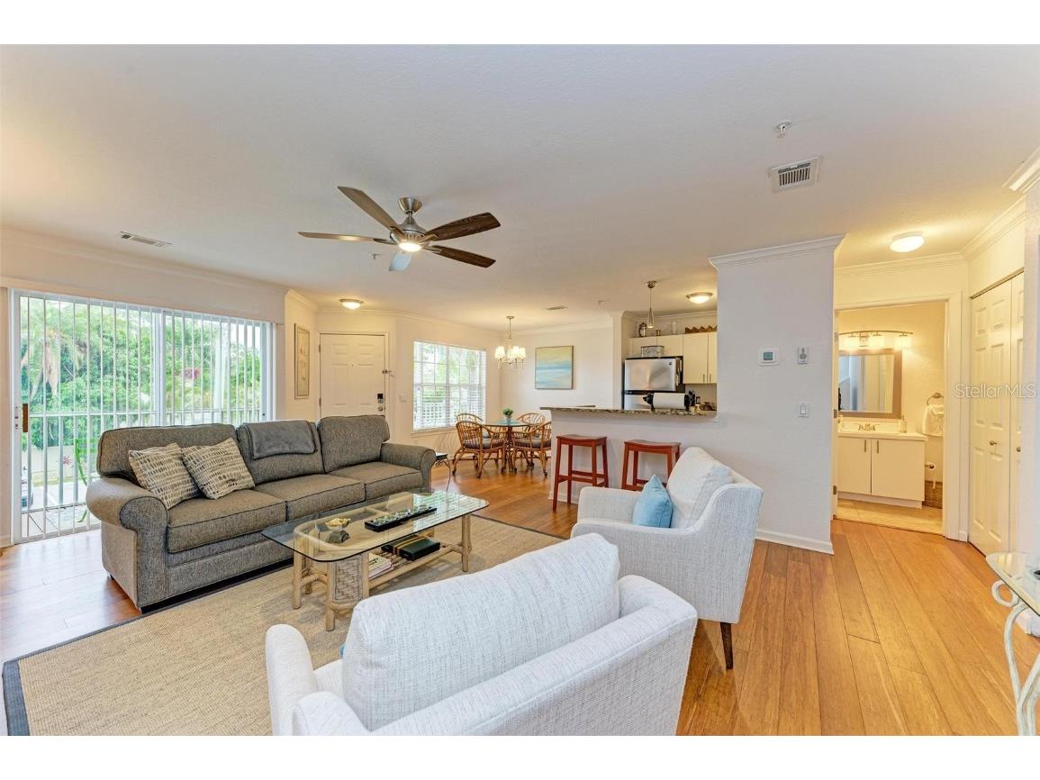 850 S Tamiami Trail #225 Sarasota FL 34236 A4638881 image3