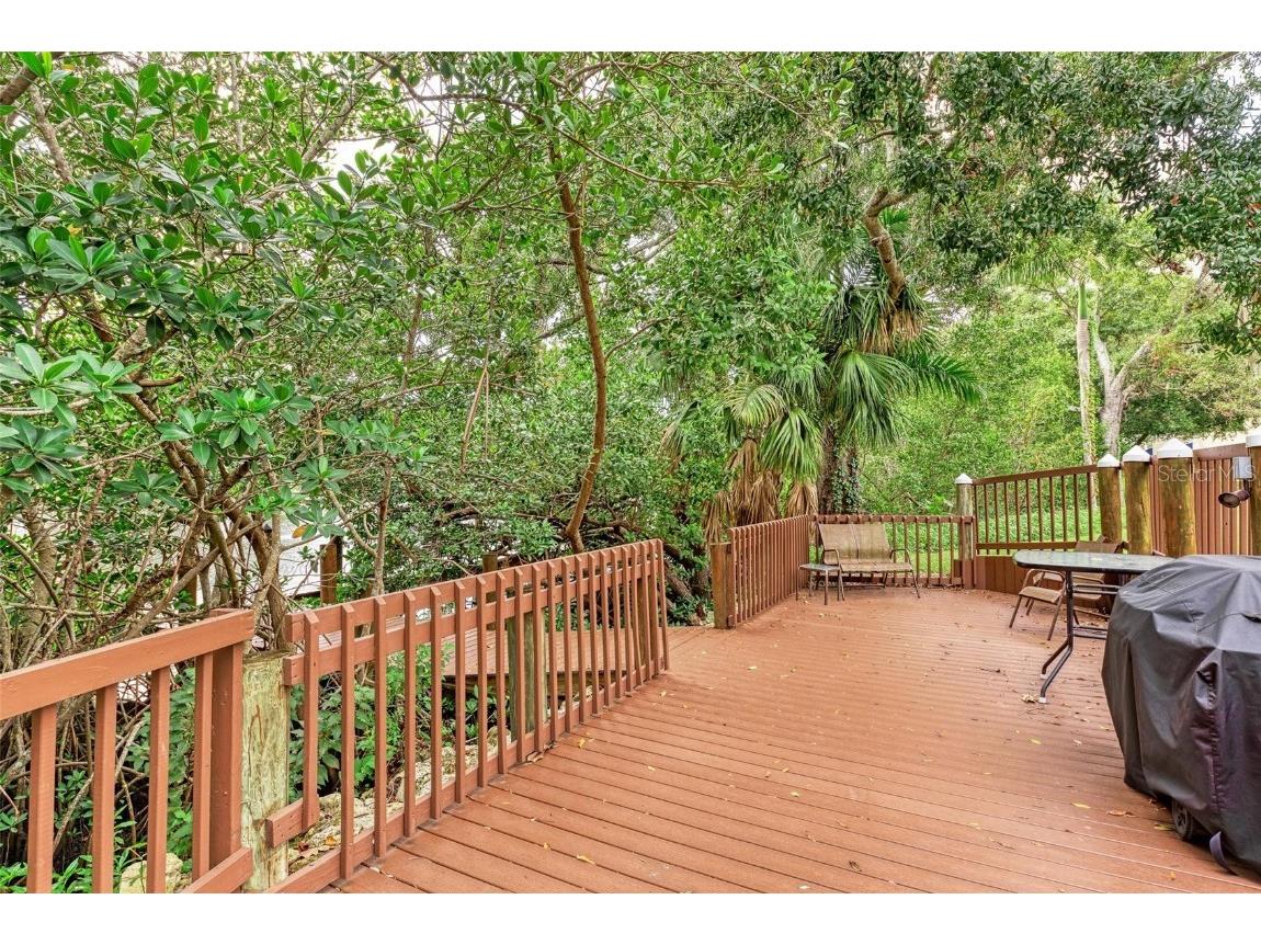 850 S Tamiami Trail #225 Sarasota FL 34236 A4638881 image32