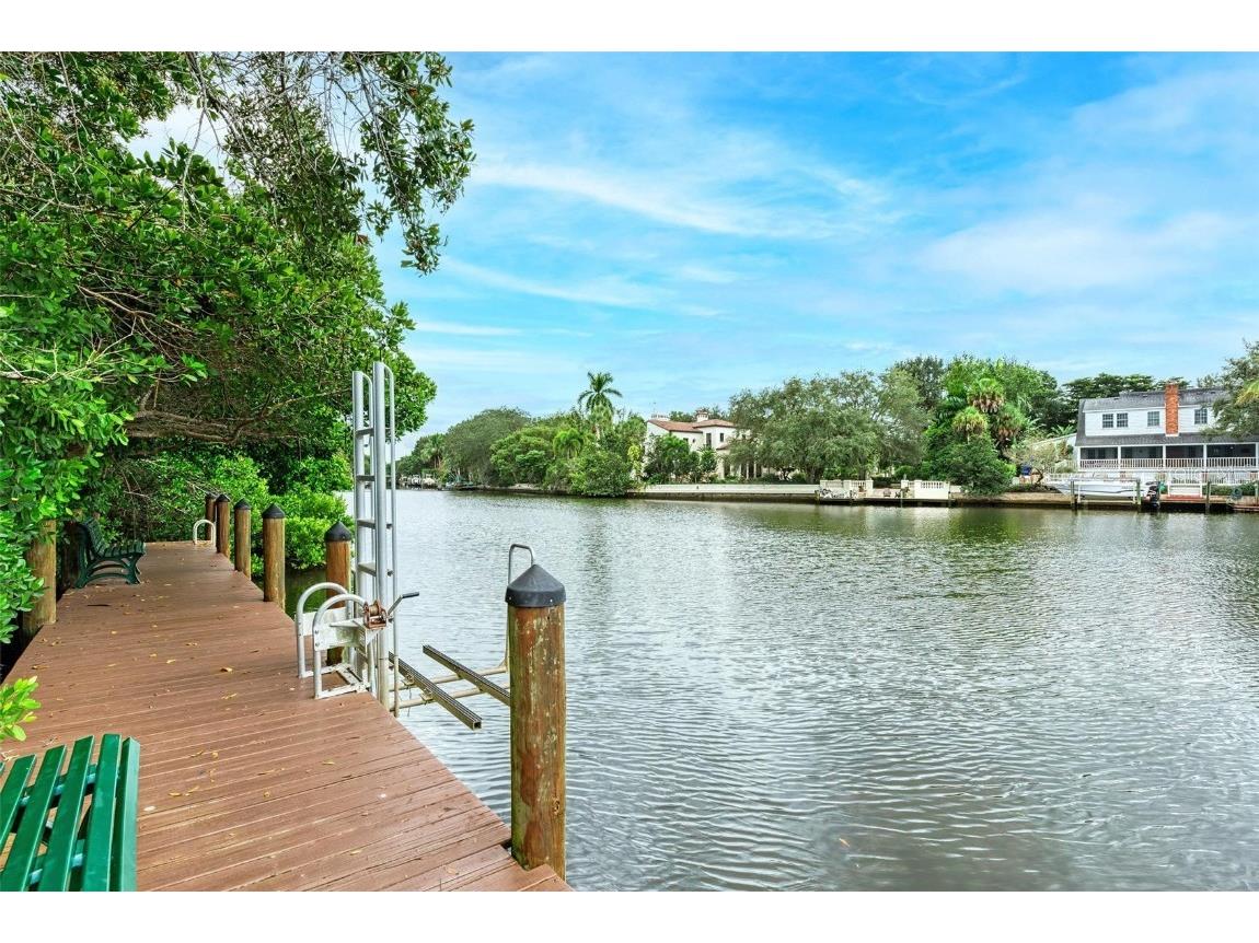 850 S Tamiami Trail #225 Sarasota FL 34236 A4638881 image34