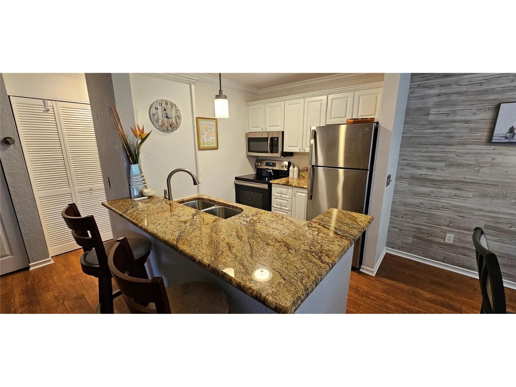 850 S Tamiami Trail #230 Sarasota FL 34236 R4909526 image11