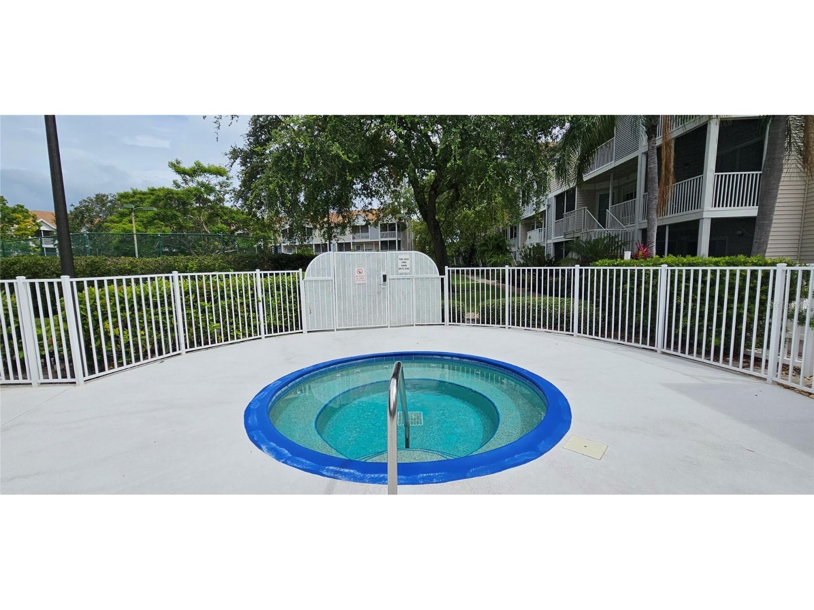 850 S Tamiami Trail #230 Sarasota FL 34236 R4909526 image32