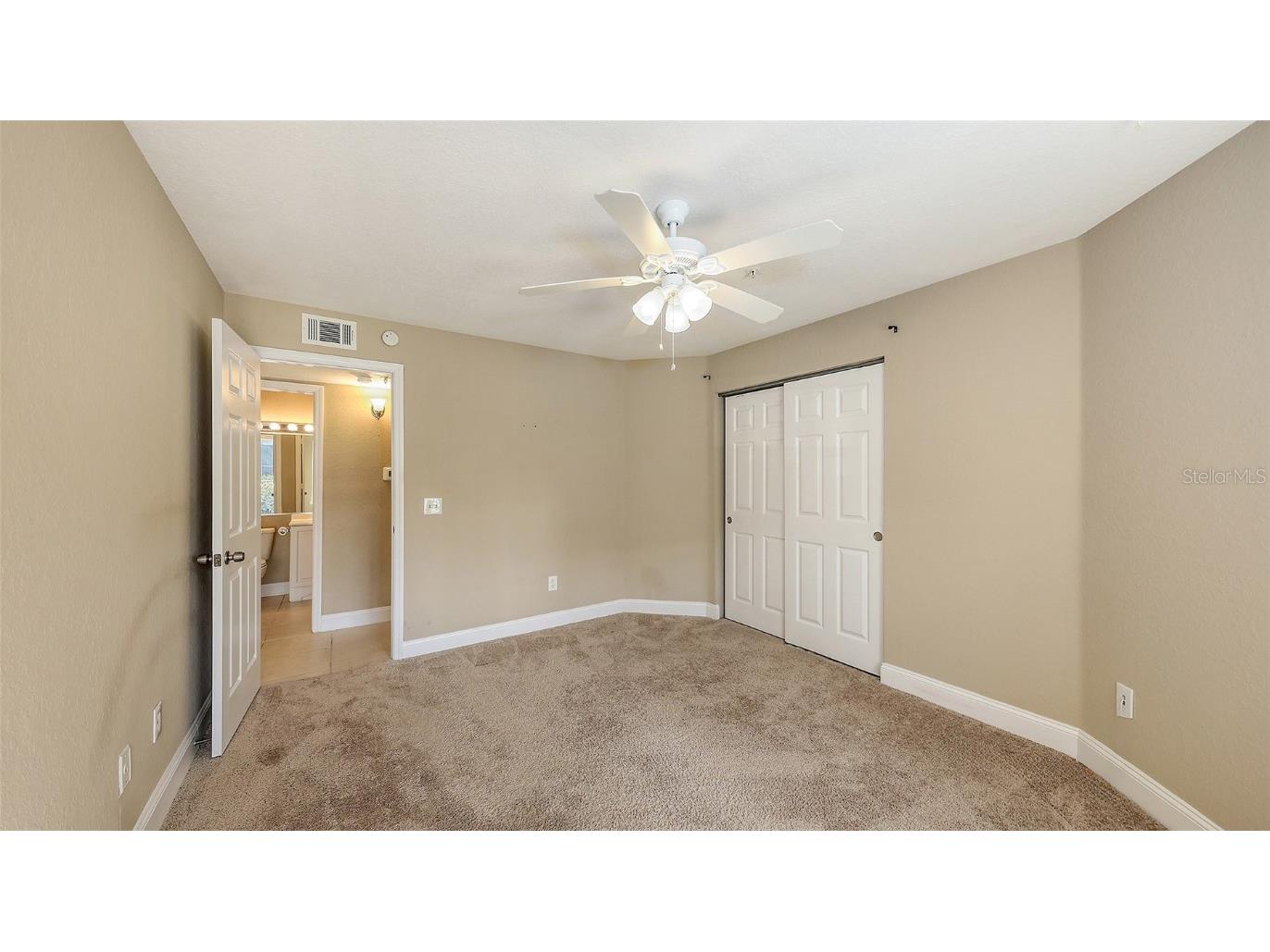 850 S Tamiami Trail #301 Sarasota FL 34236 A4640584 image16