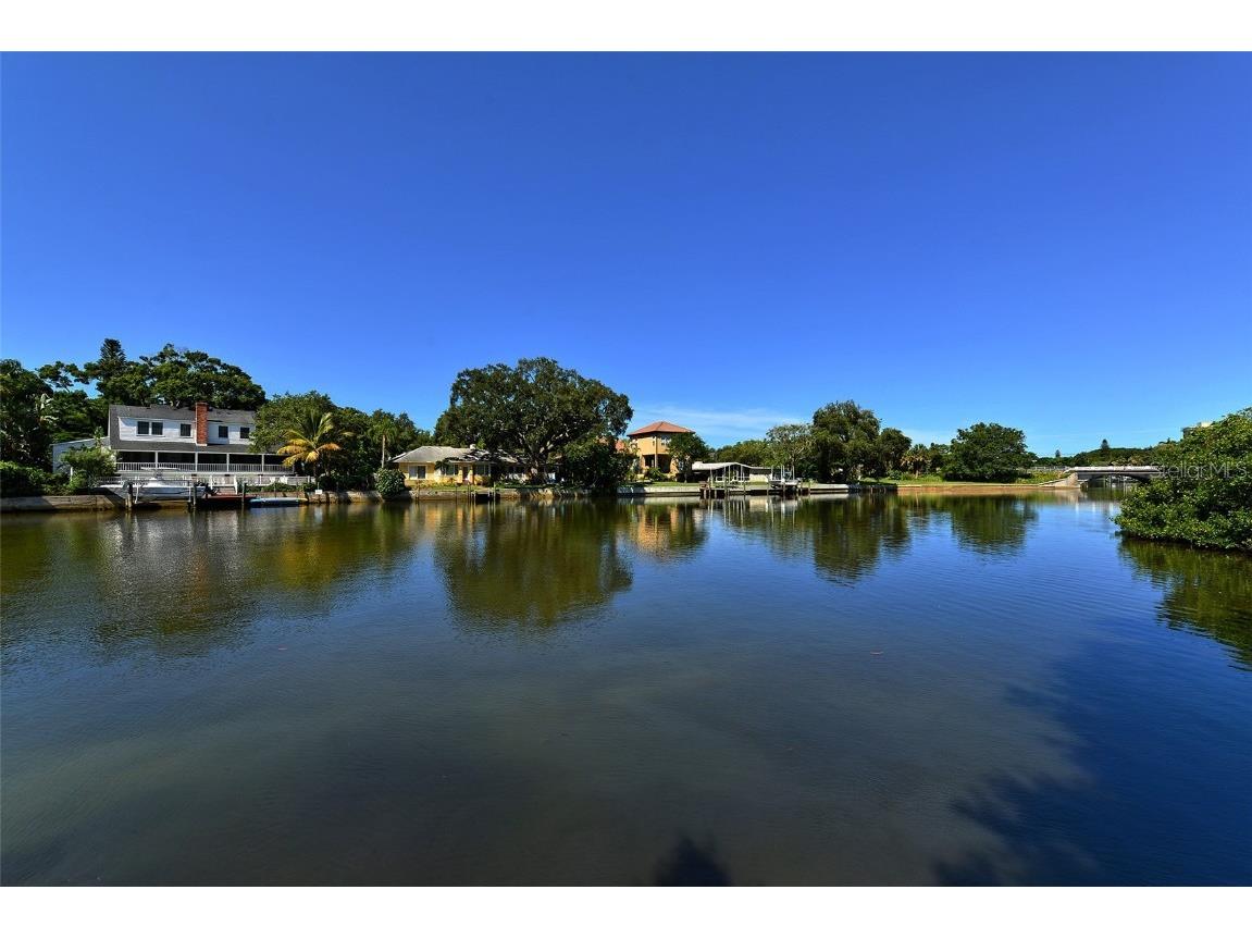 850 S Tamiami Trail #301 Sarasota FL 34236 A4640584 image40