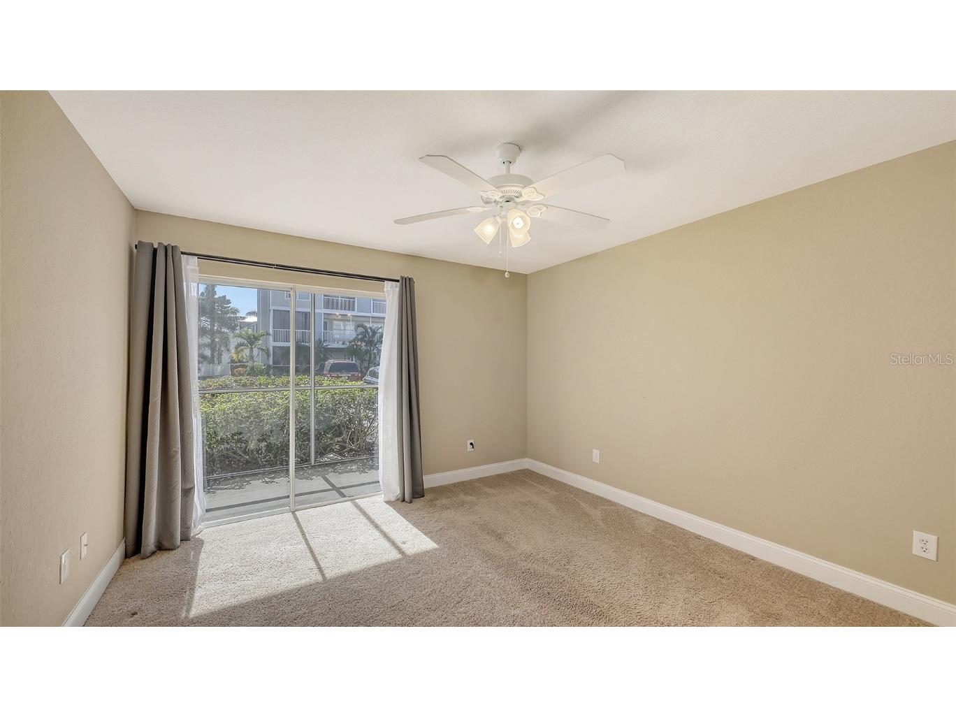 850 S Tamiami Trail #301 Sarasota FL 34236 A4640584 image8