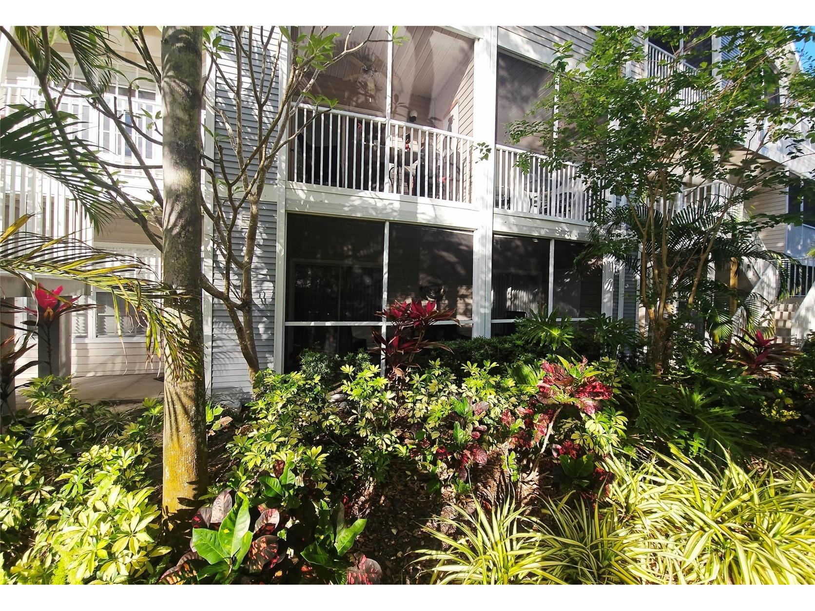 850 S Tamiami Trail #308 Sarasota FL 34236 - HUDSON BAYOU A4689921 image3