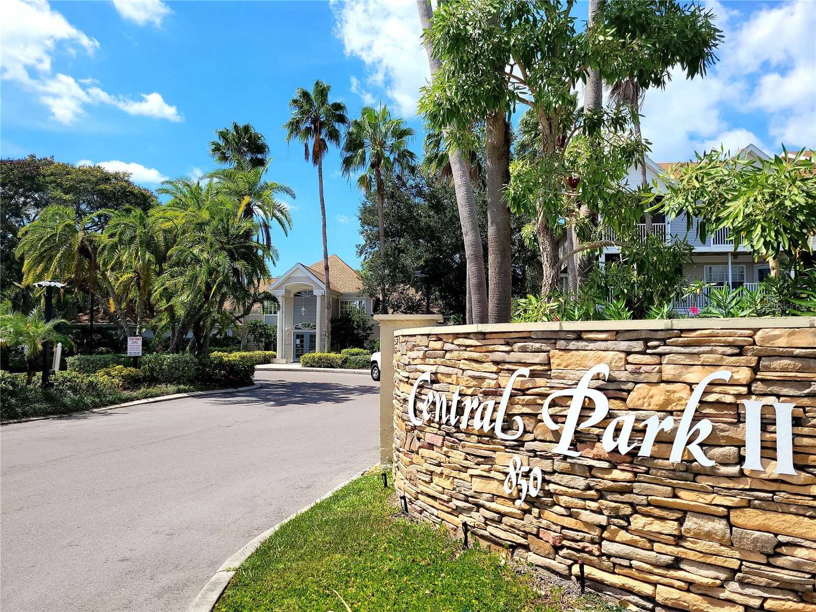 850 S Tamiami Trail #308 Sarasota FL 34236 - HUDSON BAYOU A4689921 image32