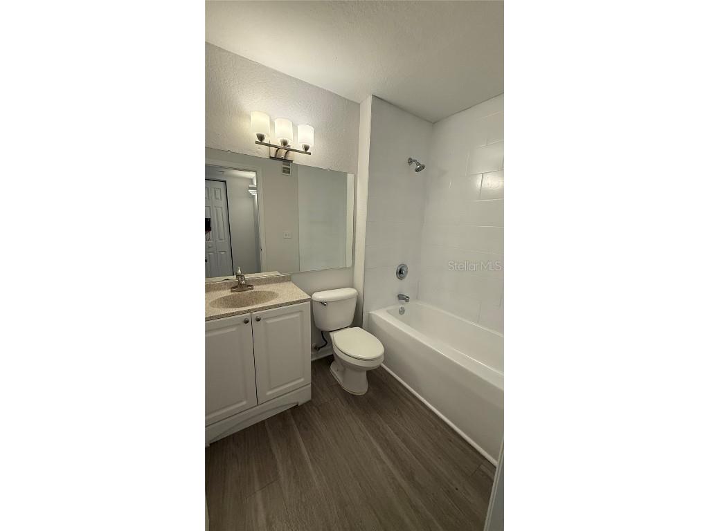 850 S Tamiami Trail #401 Sarasota FL 34236 A4653131 image10