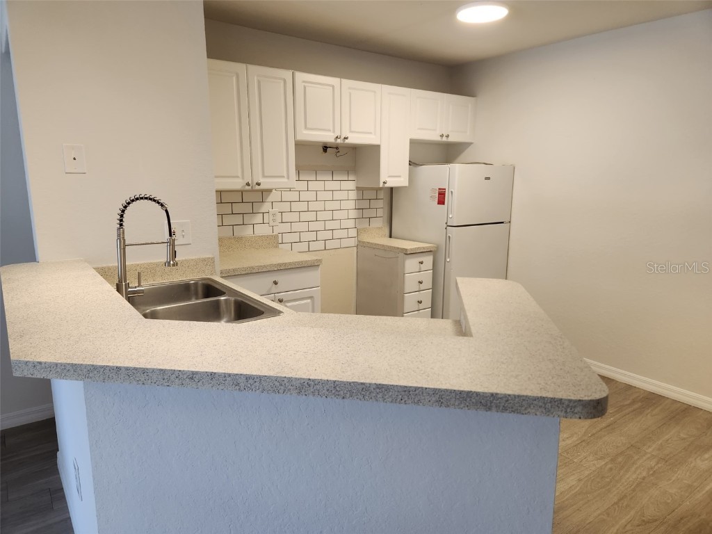 850 S Tamiami Trail #401 Sarasota FL 34236 A4653131 image8