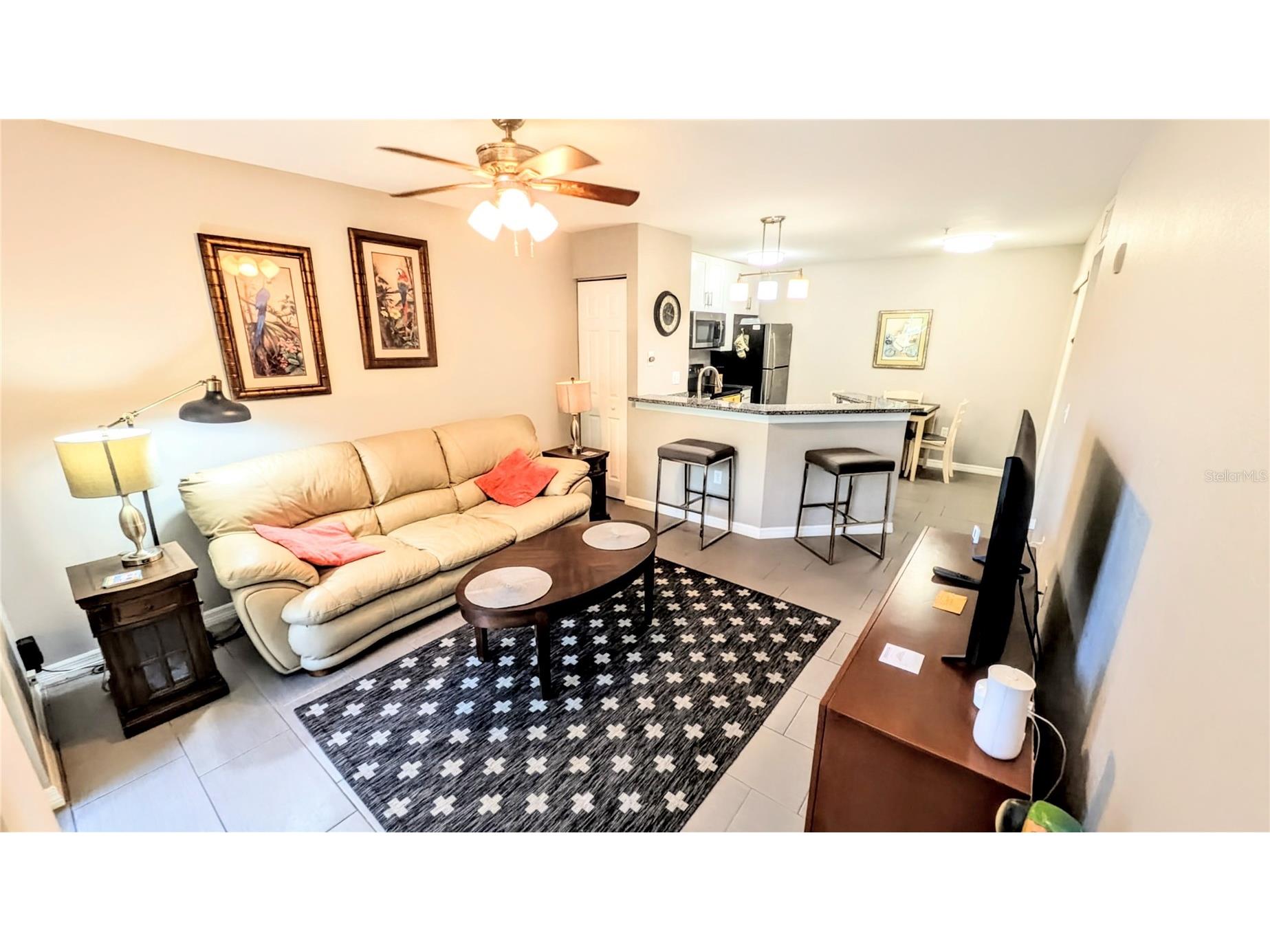 850 S Tamiami Trail #409 Sarasota FL 34236 A4692538 image2