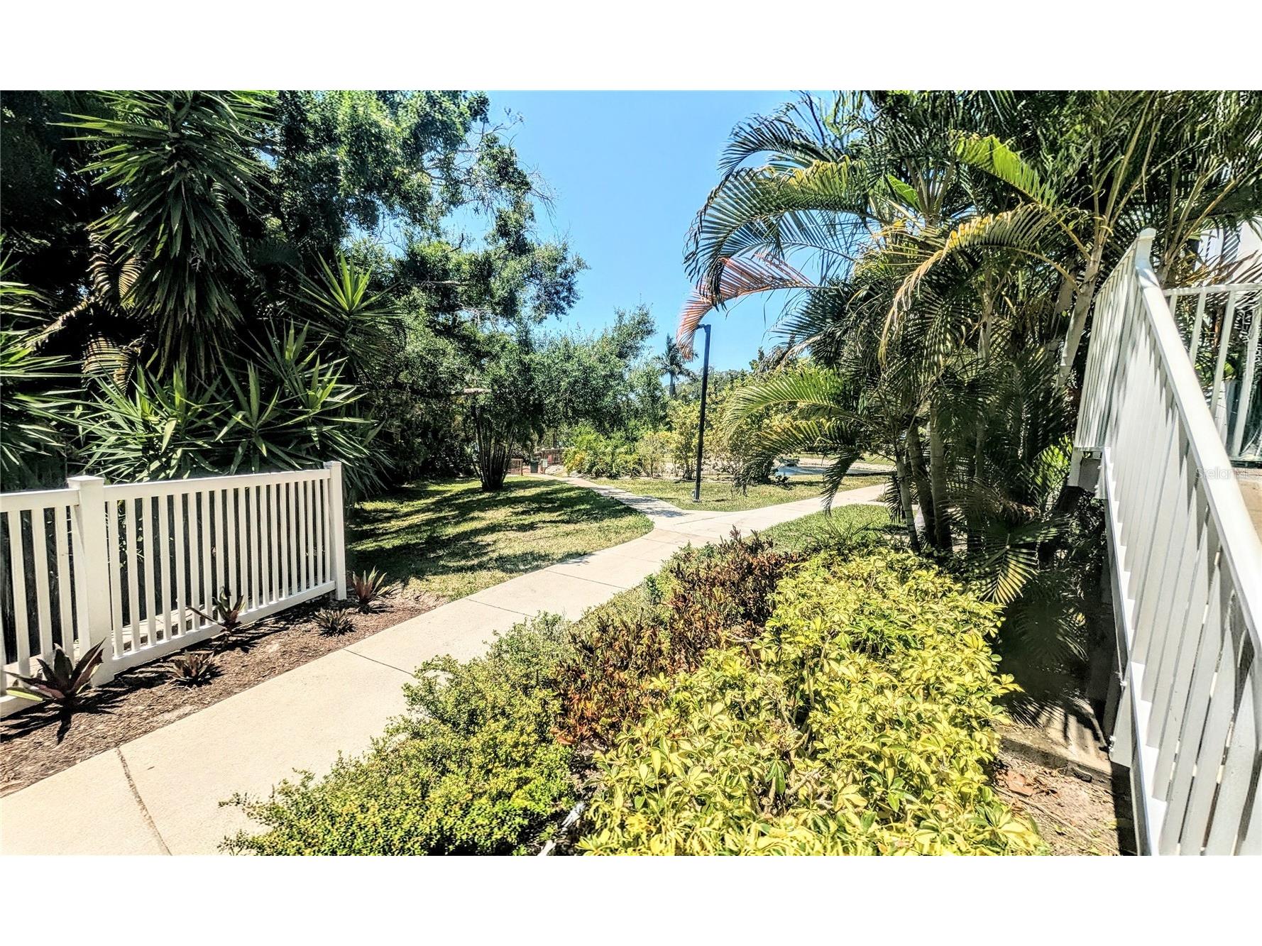 850 S Tamiami Trail #409 Sarasota FL 34236 A4692538 image27