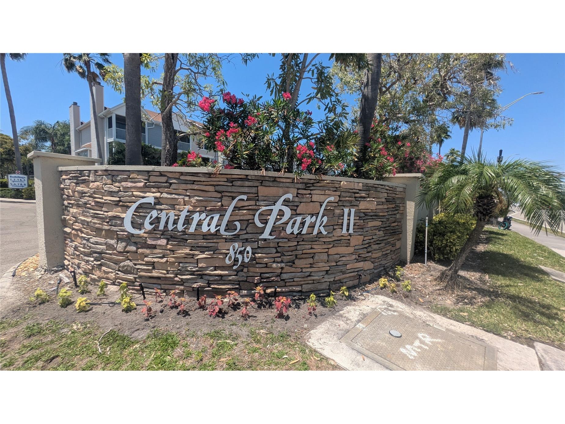 850 S Tamiami Trail #409 Sarasota FL 34236 A4692538 image37