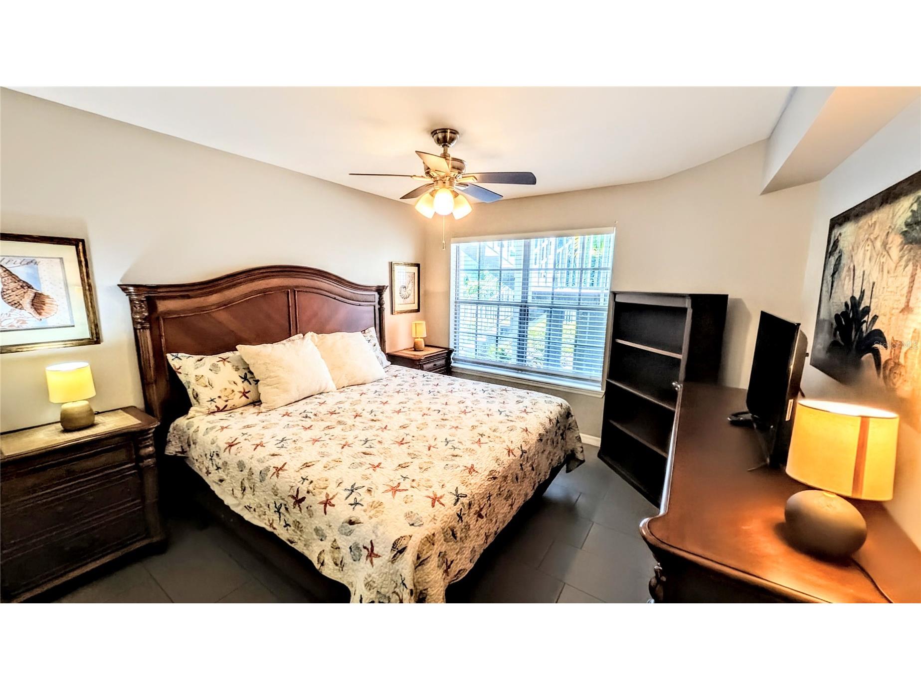 850 S Tamiami Trail #409 Sarasota FL 34236 A4692538 image9
