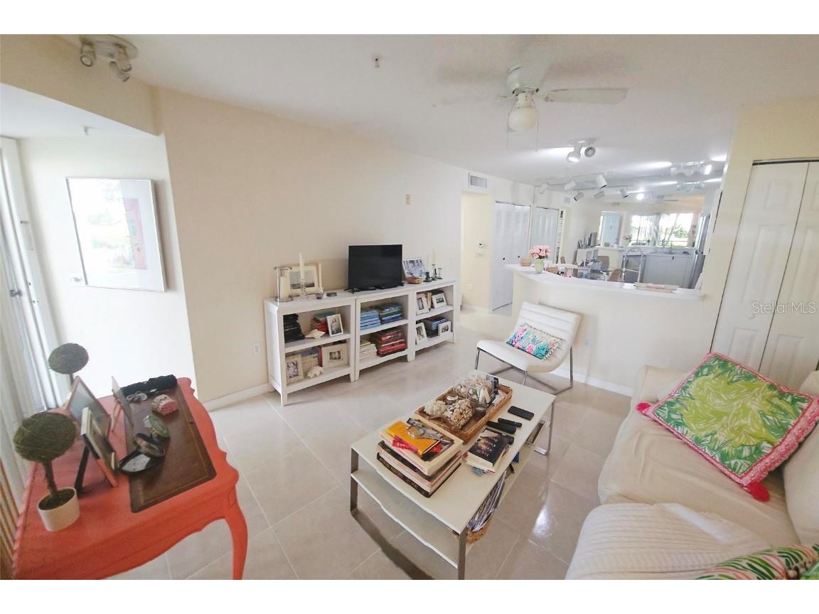 850 S Tamiami Trail #506 Sarasota FL 34236 - HUDSON BAYOU A4659953 image5