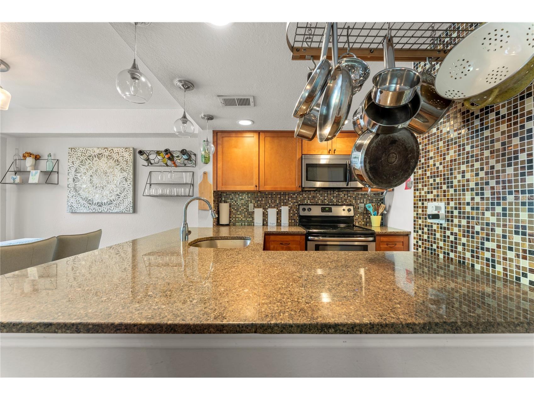 850 S Tamiami Trail #604 Sarasota FL 34236 - HUDSON BAYOU A4691470 image10