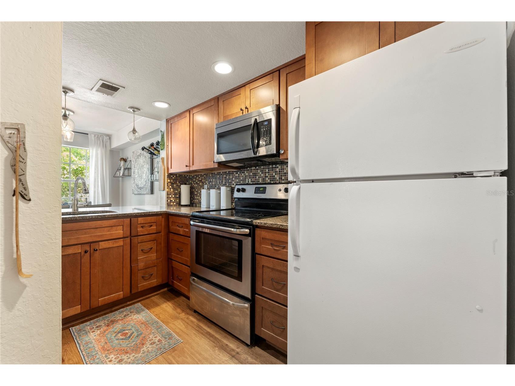 850 S Tamiami Trail #604 Sarasota FL 34236 - HUDSON BAYOU A4691470 image14