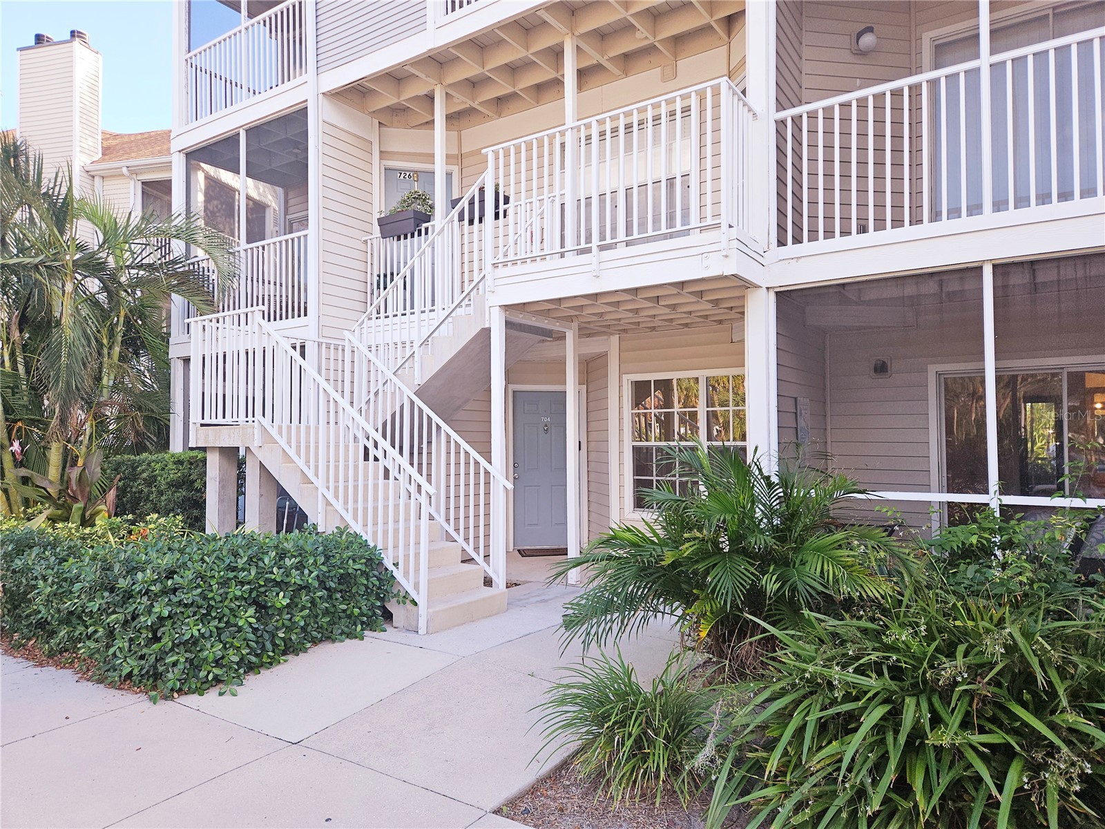 850 S Tamiami Trail #704 Sarasota FL 34236 - HUDSON BAYOU A4679957 image1