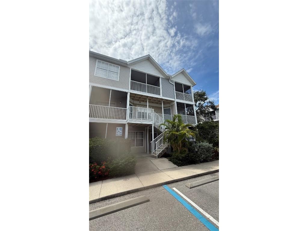 850 S Tamiami Trail #721 Sarasota FL 34236 A4662444 image1