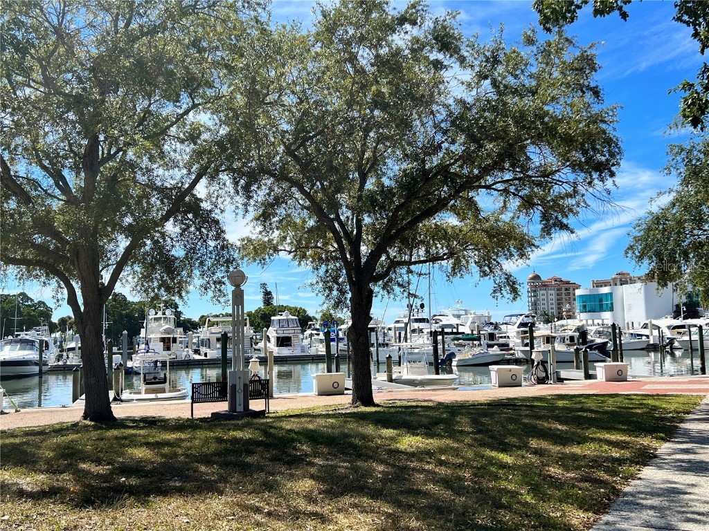 850 S Tamiami Trail #721 Sarasota FL 34236 A4662444 image30