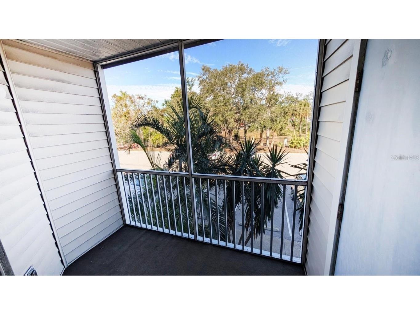 850 S Tamiami Trail #724 Sarasota FL 34236 A4674050 image8