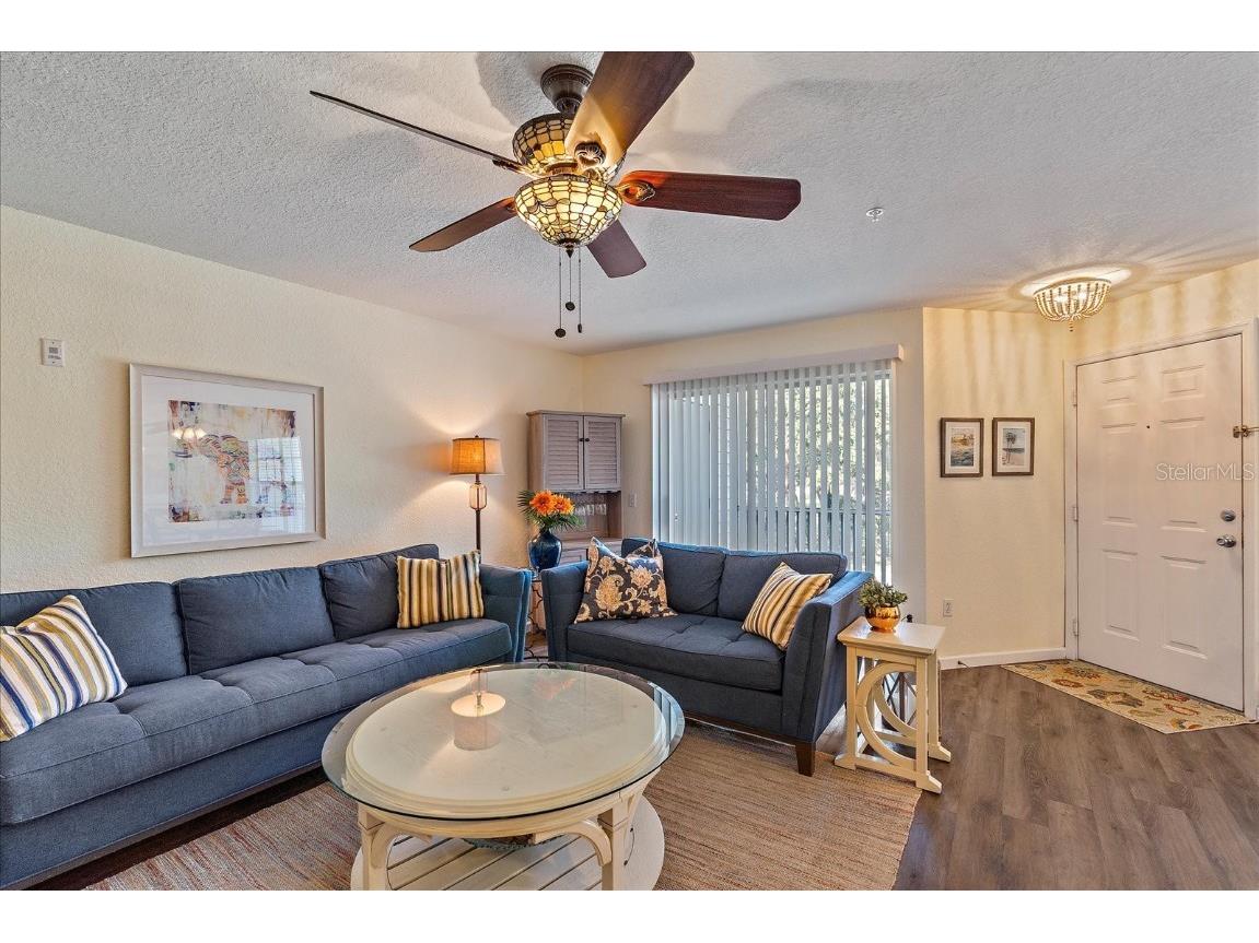 850 S Tamiami Trail #725 Sarasota FL 34236 A4630372 image4