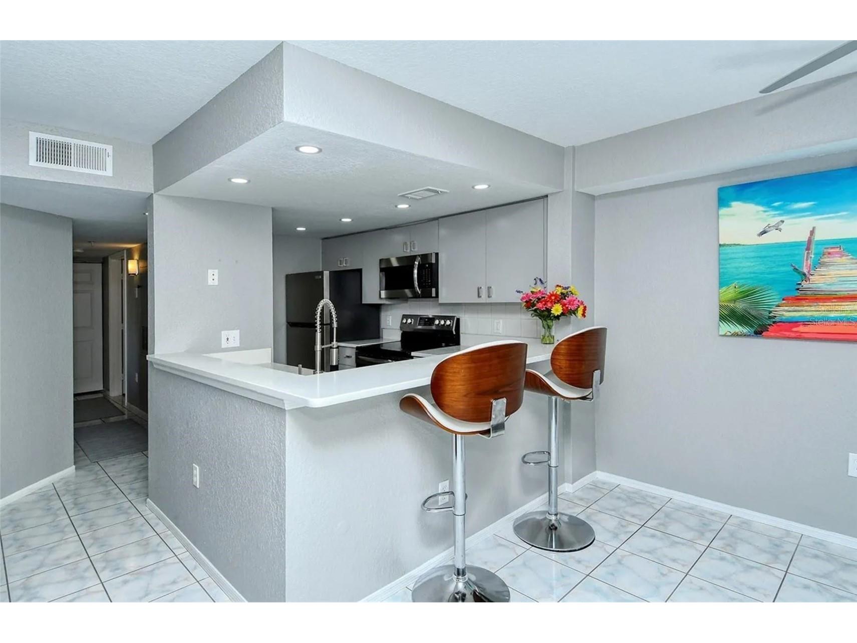 850 S Tamiami Trail #801 Sarasota FL 34236 - HUDSON BAYOU TB8515223 image9