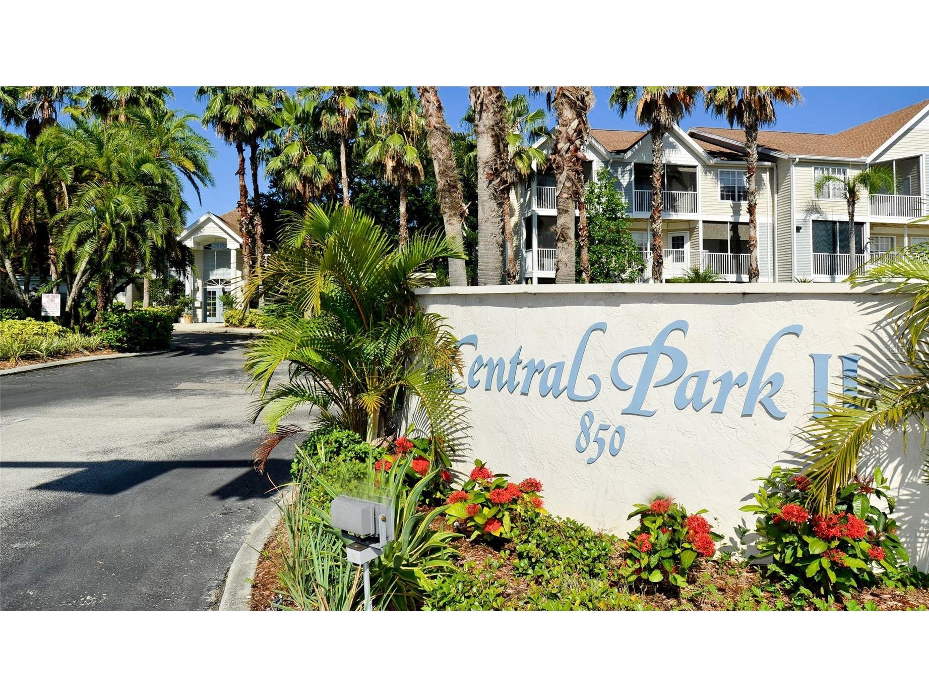 850 S Tamiami Trail #831 Sarasota FL 34236 - HUDSON BAYOU A4687444 image4