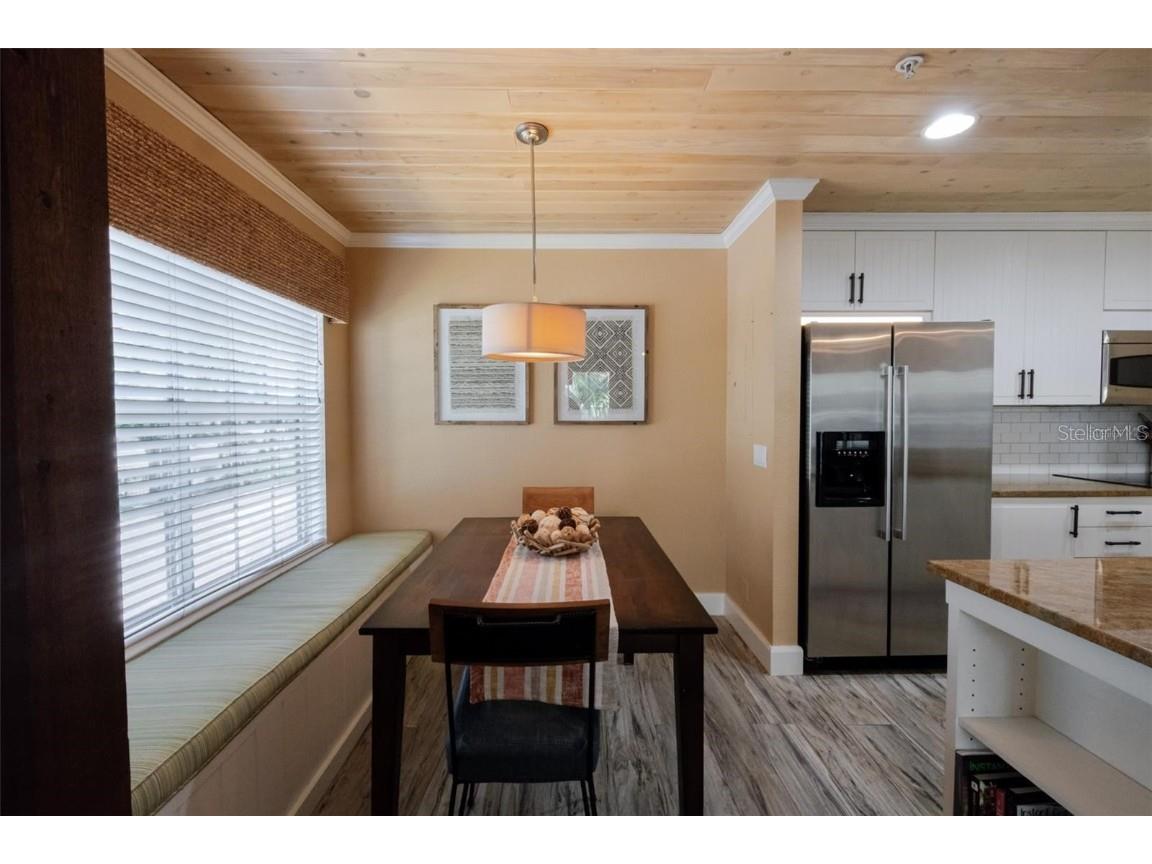 850 S Tamiami Trail #836 Sarasota FL 34236 A4667388 image5