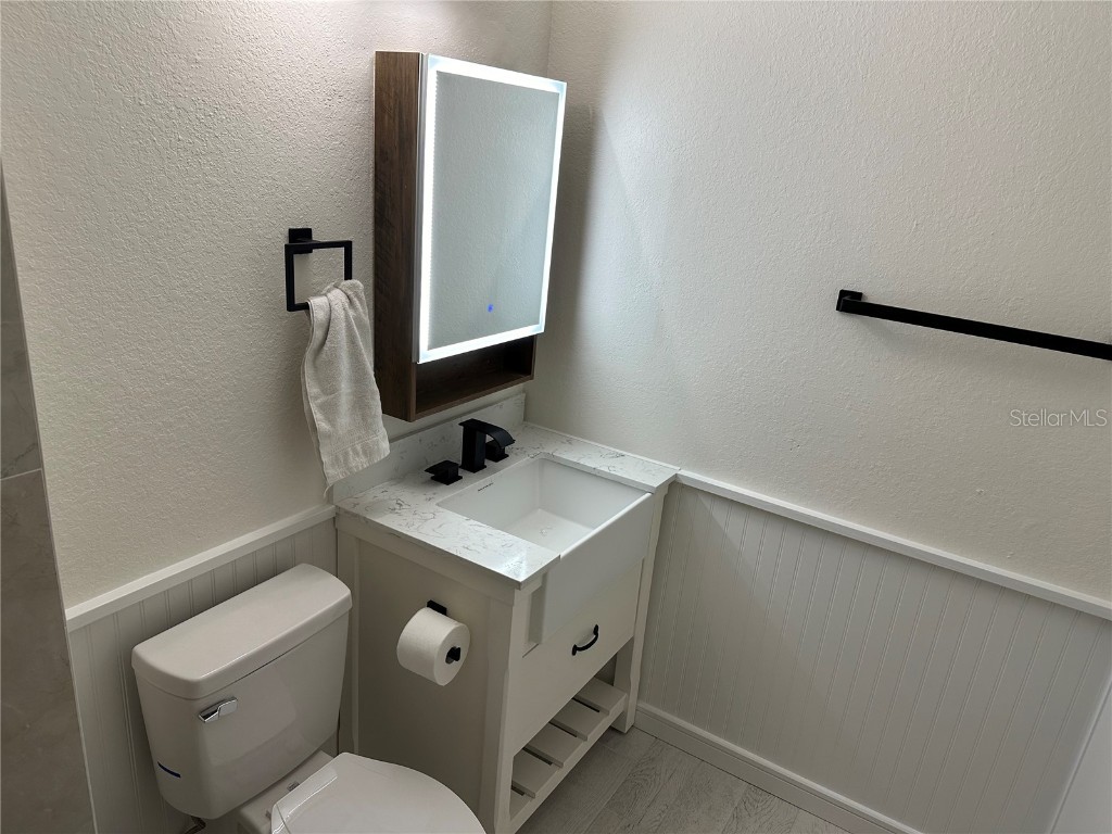 850 S Tamiami Trail Trail #406 Sarasota FL 34236 - HUDSON BAYOU A4669189 image10