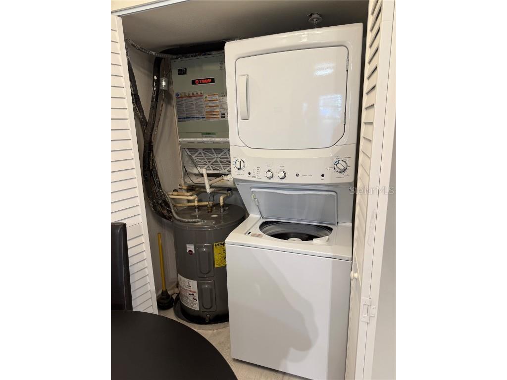 850 S Tamiami Trail Trail #406 Sarasota FL 34236 - HUDSON BAYOU A4669189 image11