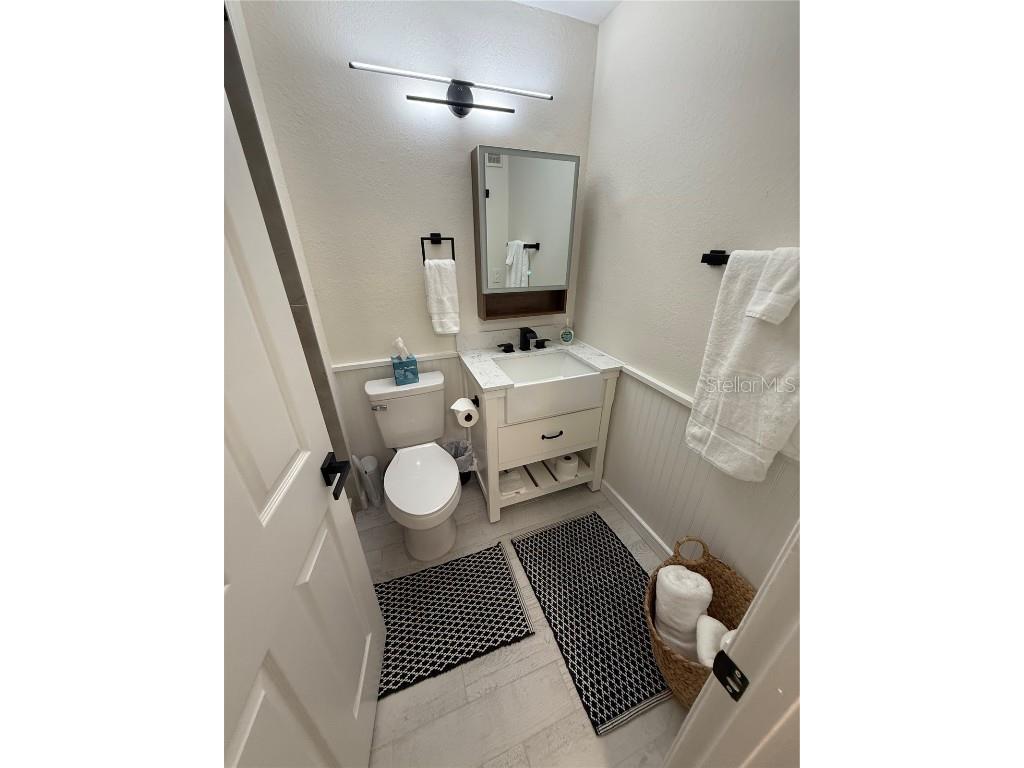 850 S Tamiami Trail Trail #406 Sarasota FL 34236 - HUDSON BAYOU A4669189 image12