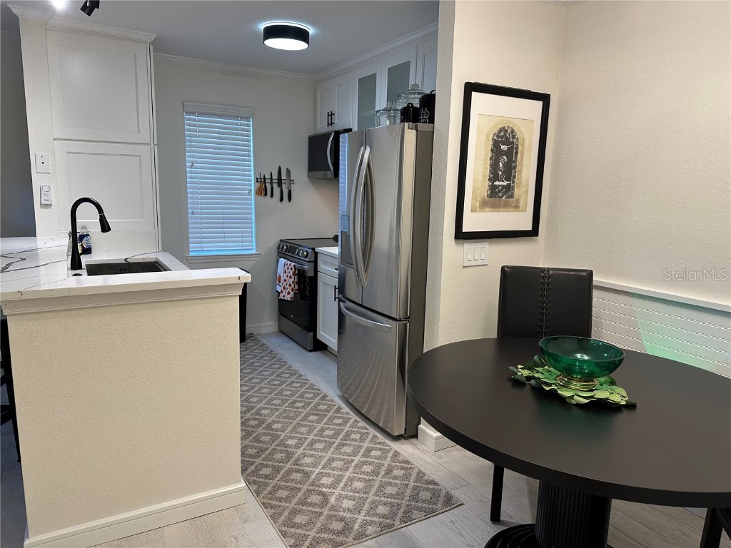 850 S Tamiami Trail Trail #406 Sarasota FL 34236 - HUDSON BAYOU A4669189 image8