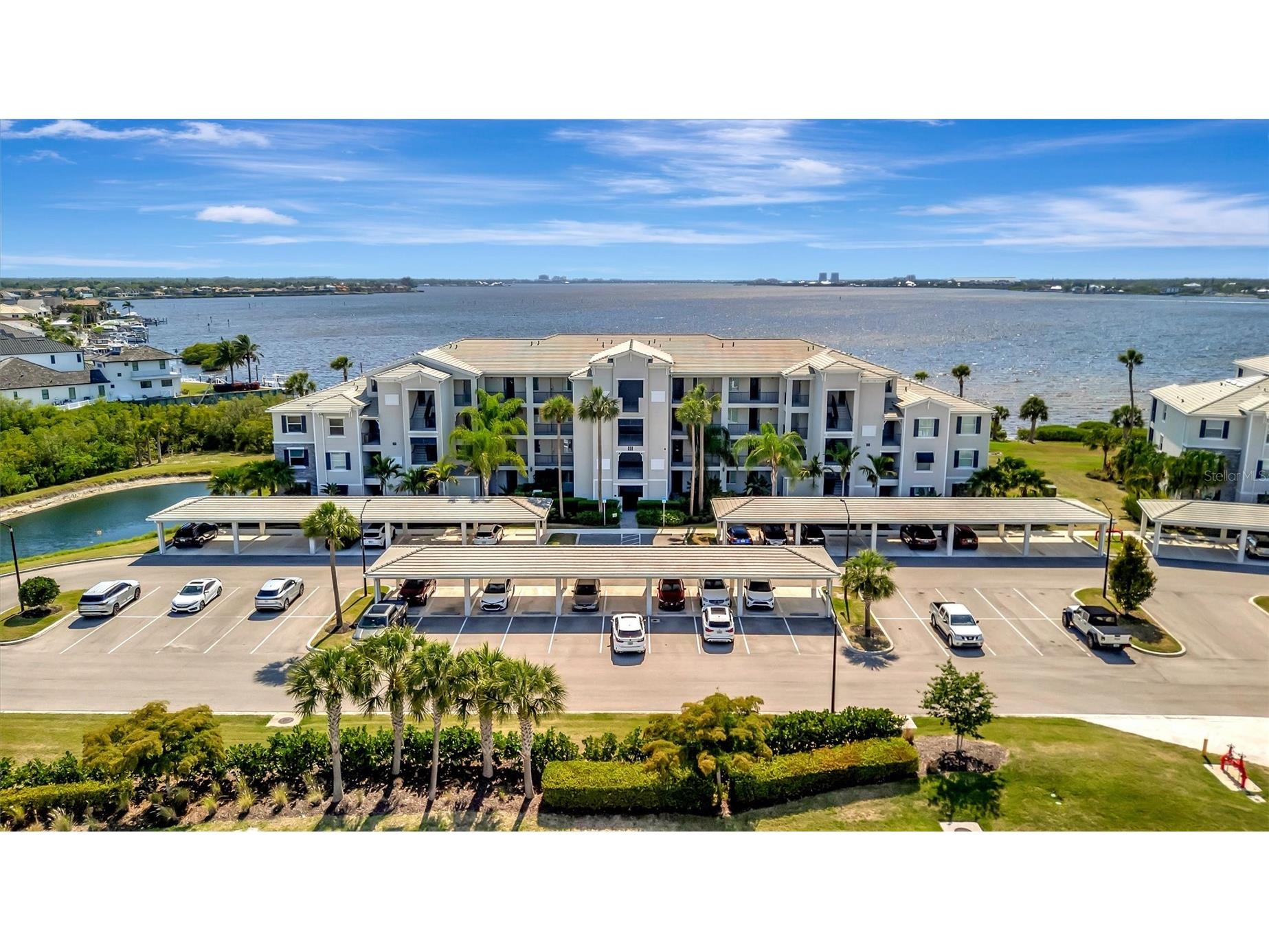 850 Tidewater Shores Loop #105 Bradenton FL 34208 - MANATEE RIVER A4693447 image1