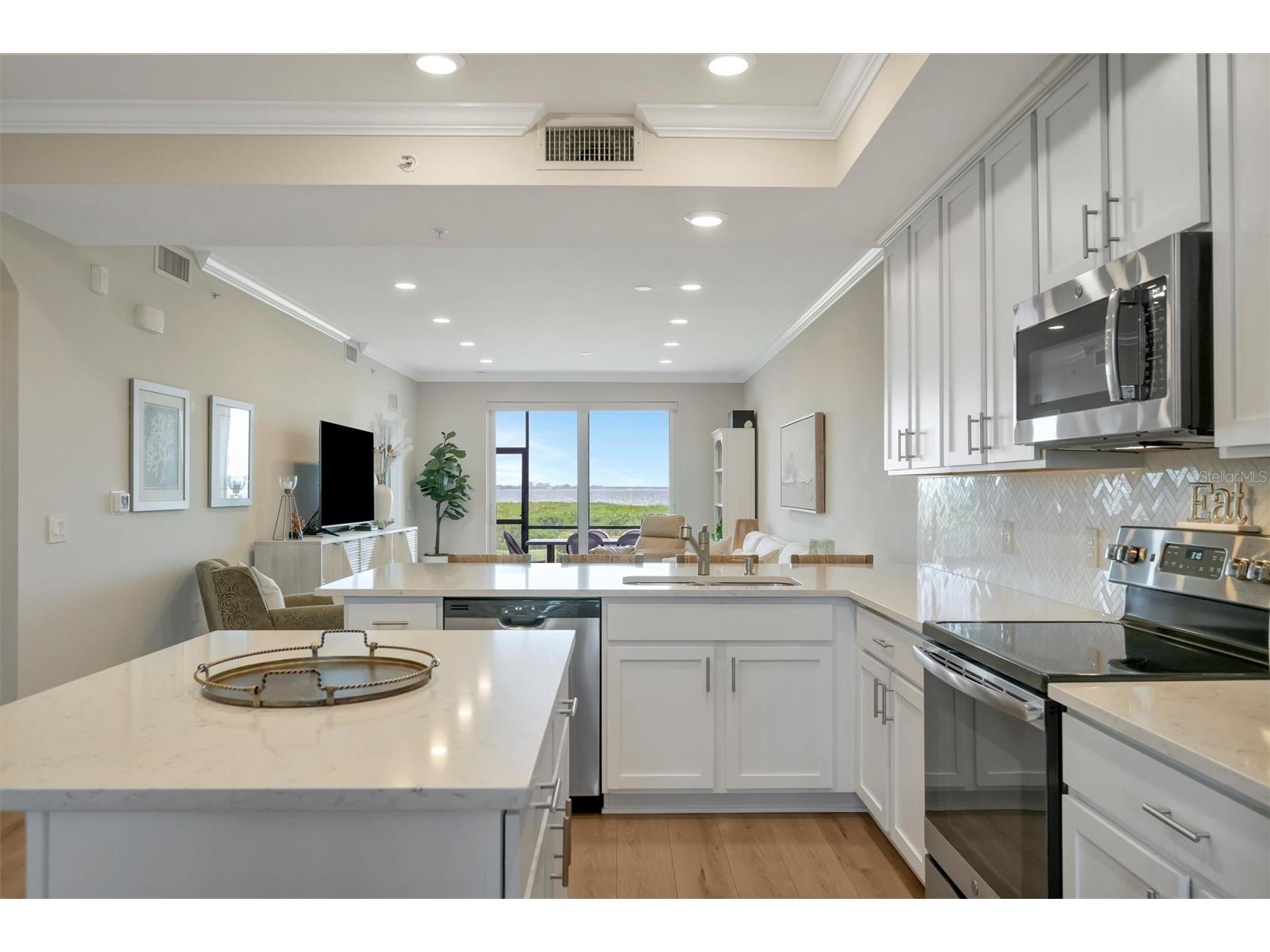 850 Tidewater Shores Loop #105 Bradenton FL 34208 - MANATEE RIVER A4693447 image12