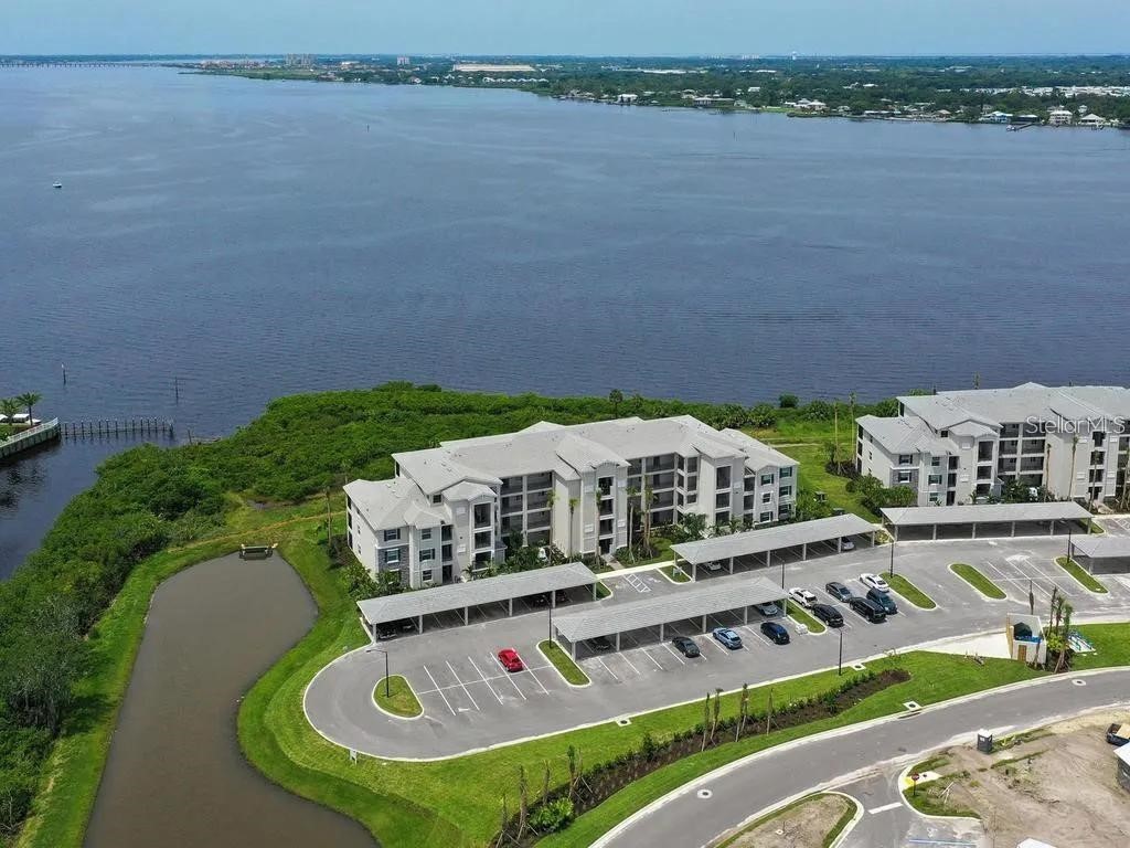 850 Tidewater Shores Loop #402 Bradenton FL 34208 A4692731 image2