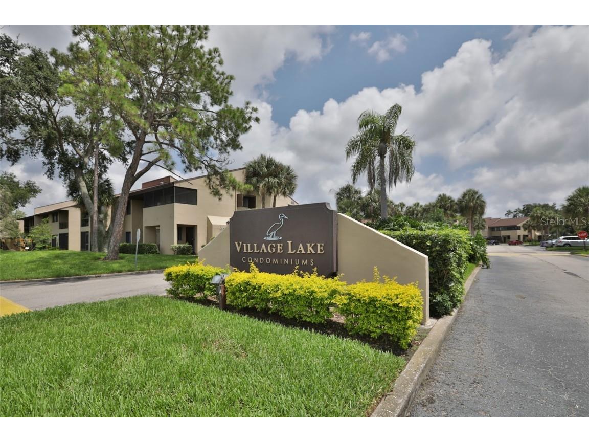850 Village Lake Terrace N #205 Saint Petersburg FL 33716 U8212896 image1