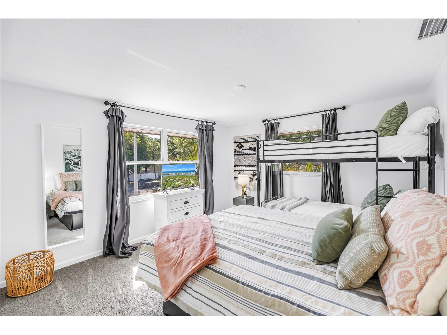 8500 144th Lane Seminole FL 33776 TB8473046 image42