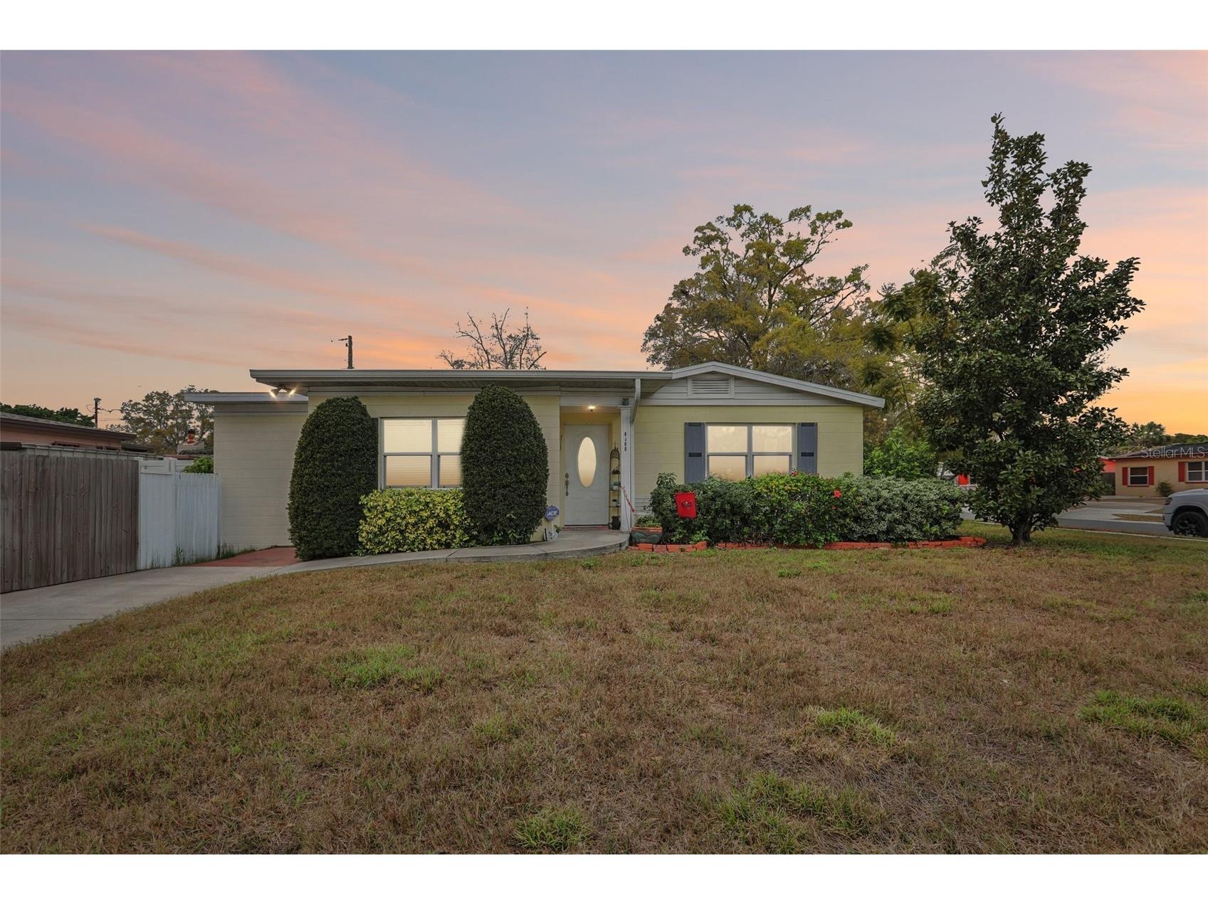 8500 55th Street N Pinellas Park FL 33781 TB8481684 image1