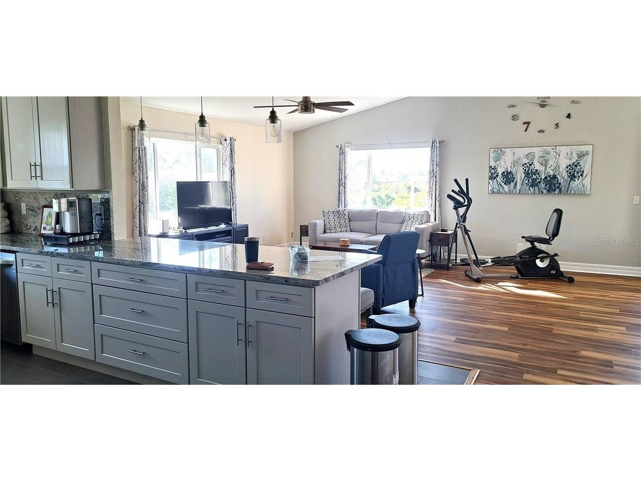 8500 Redwood Drive Saint James City FL 33956 C7519089 image27