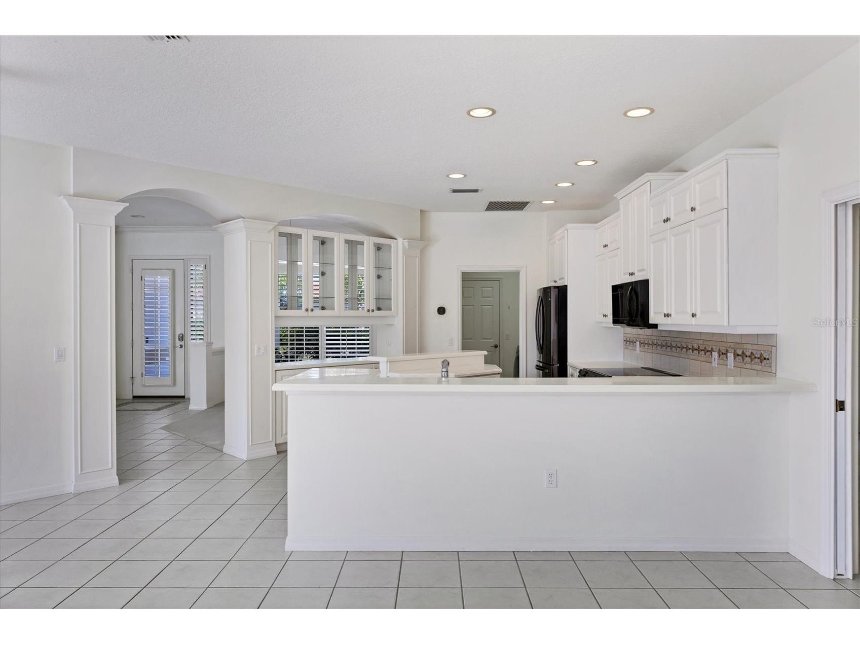 8501 Park Shore Lane Sarasota FL 34238 A4691815 image12