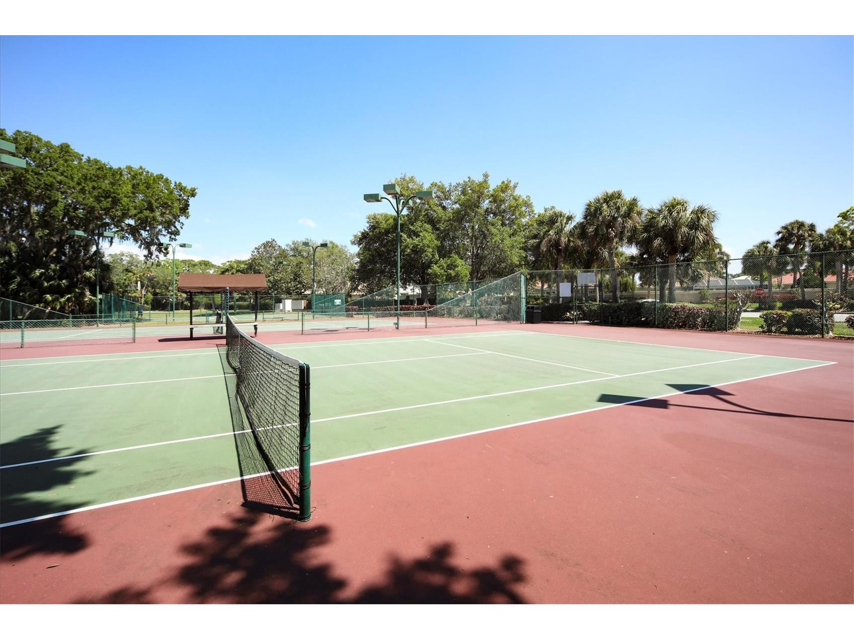 8501 Park Shore Lane Sarasota FL 34238 A4691815 image45